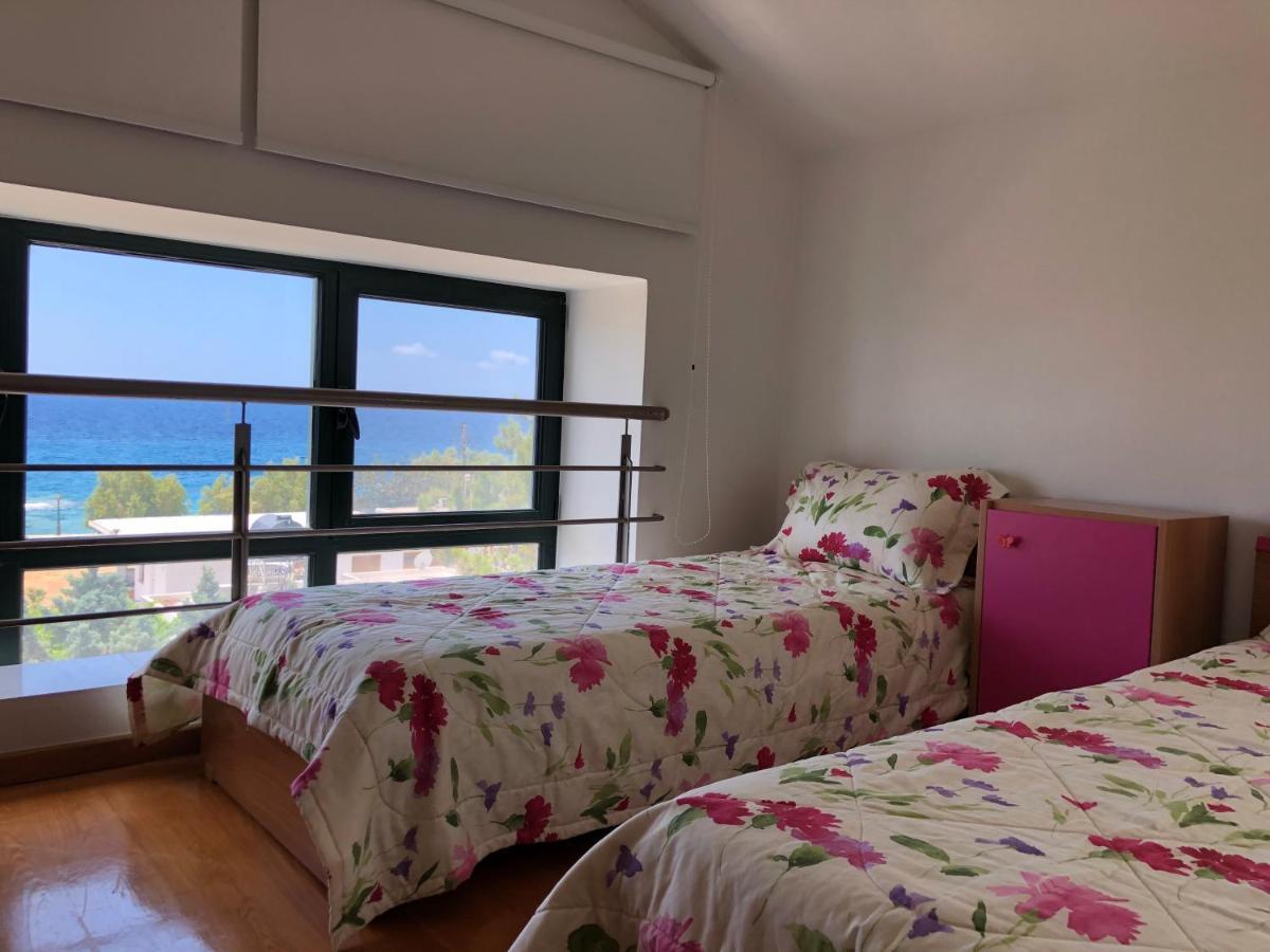 Paradisos Luxury Villas Next To Beach Koutsourás Esterno foto