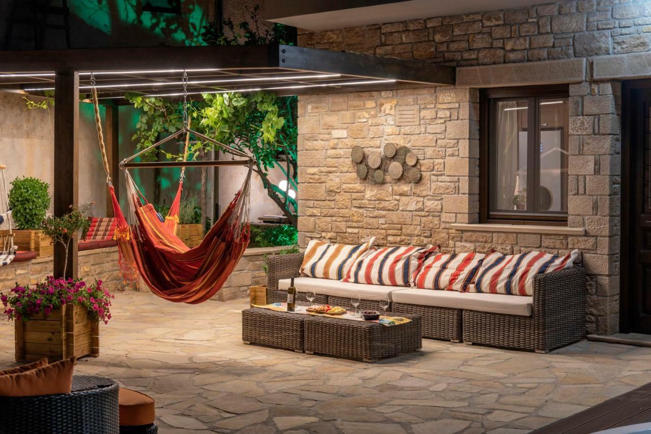 Paradisos Luxury Villas Next To Beach Koutsourás Esterno foto